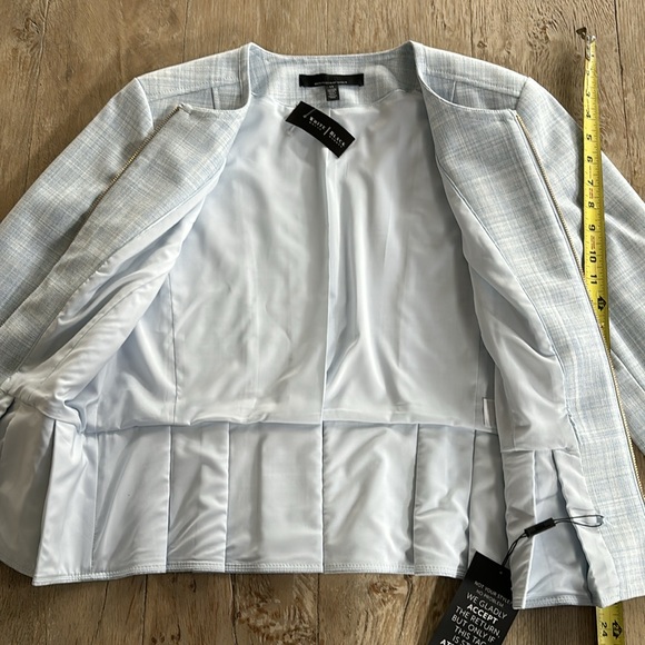 NWT White House Black Market plaid Blue-white soft plaid Blazer Jacket sz 12 - Picture 11 of 12